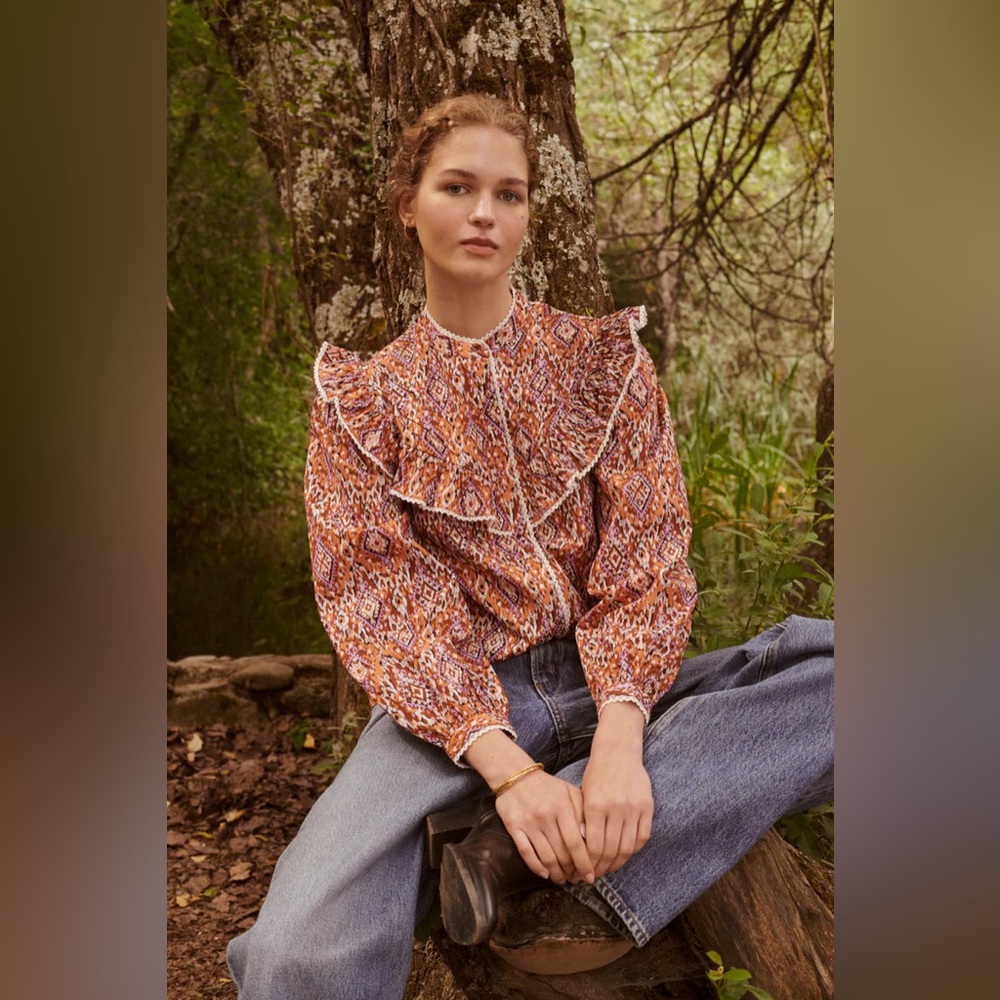 Printed Ruffle-Yoke Blouse in Rust Floral. SOMNER. NWT